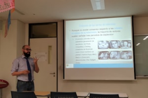 Roberto Gelado imparte un seminario en la sede central del Instituto Cervantes de Seúl