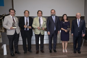 Francesc de Carreras, Augusto Ferrer-Dalmau, Gloria Lago y Alfonso Ussía, Premios al Mérito en Defensa de España