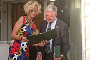 José Luis Orella reconocido por su compromiso con Hungría