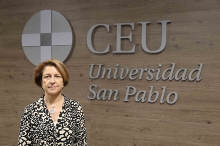 ROSA VISIEDO RECTORA CEU USP