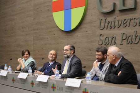 Ponentes Mesa redonda Aula Magna