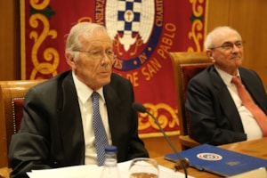 Rafael Navarro Valls: La providencia fue la verdadera protagonista de la caída del Muro de Berlín 