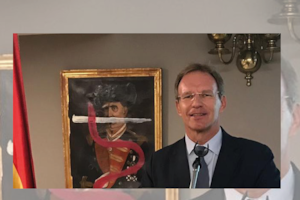 Ricardo Palomo imparte una conferencia en Santiago de Chile