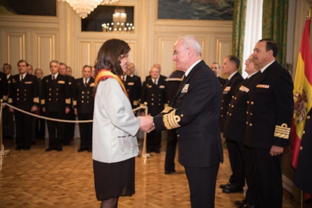 Maria Saavedra medalla naval
