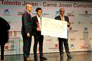 El alumno Diego García recibe el Premio Talento Joven de la Comunidad de Madrid
