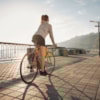 Chica en bicicleta
