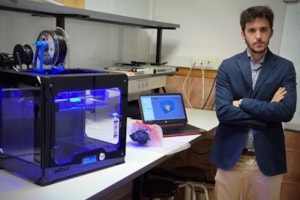 Un alumno del CEU premiado por diseñar una impresora 3D para el tratamiento quirúrgico del cáncer